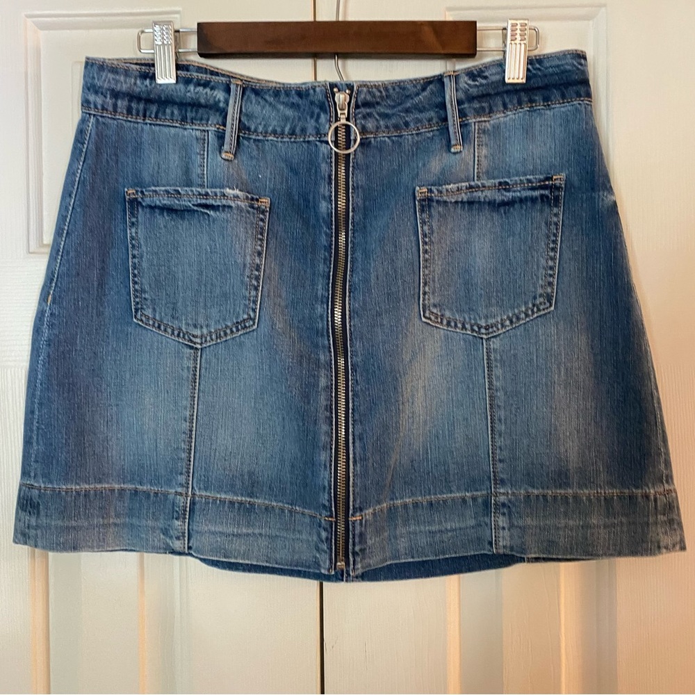 American eagle denim mini skirt, size L